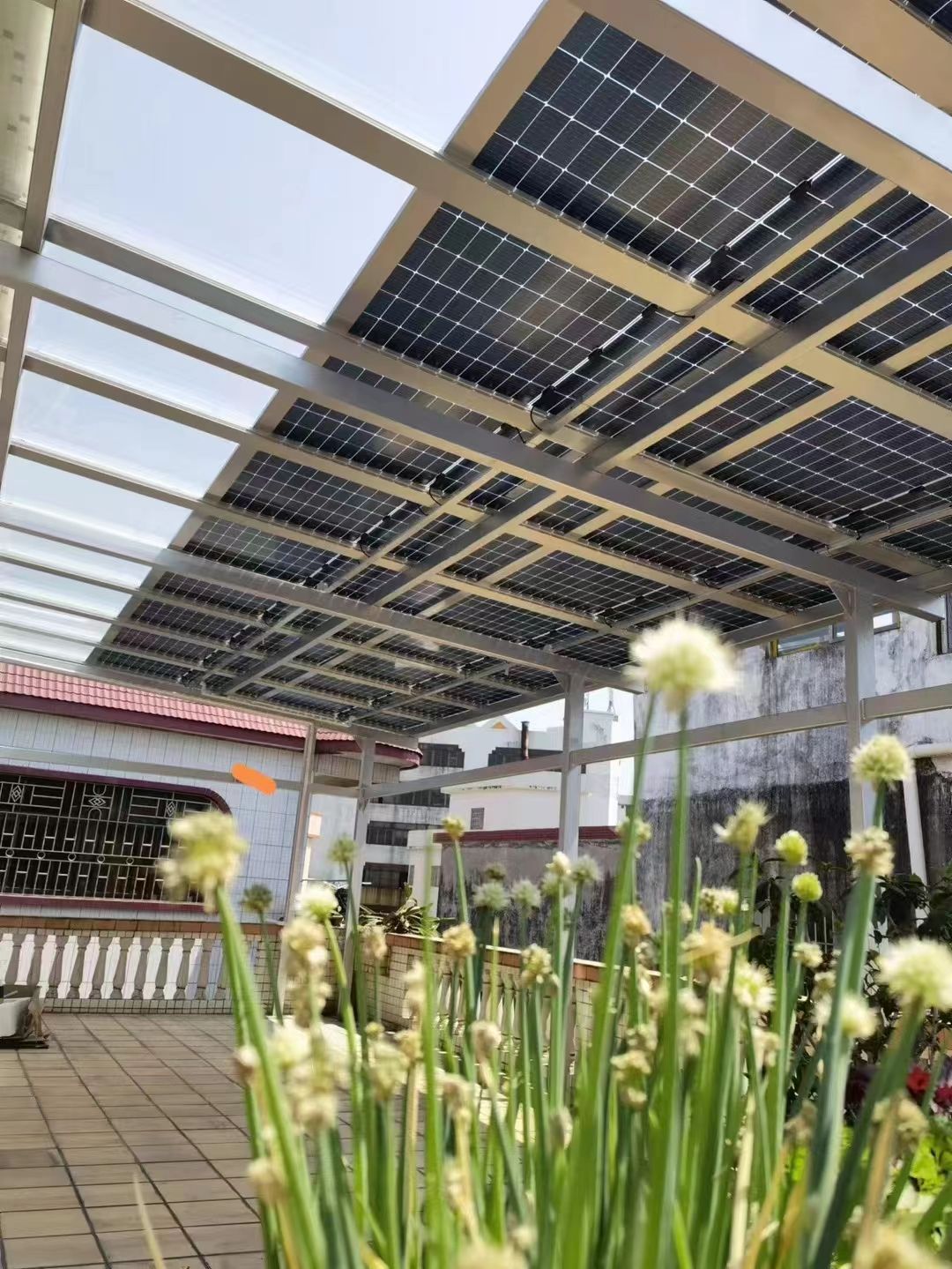 桦甸别墅家用屋顶太阳能发电系统安装